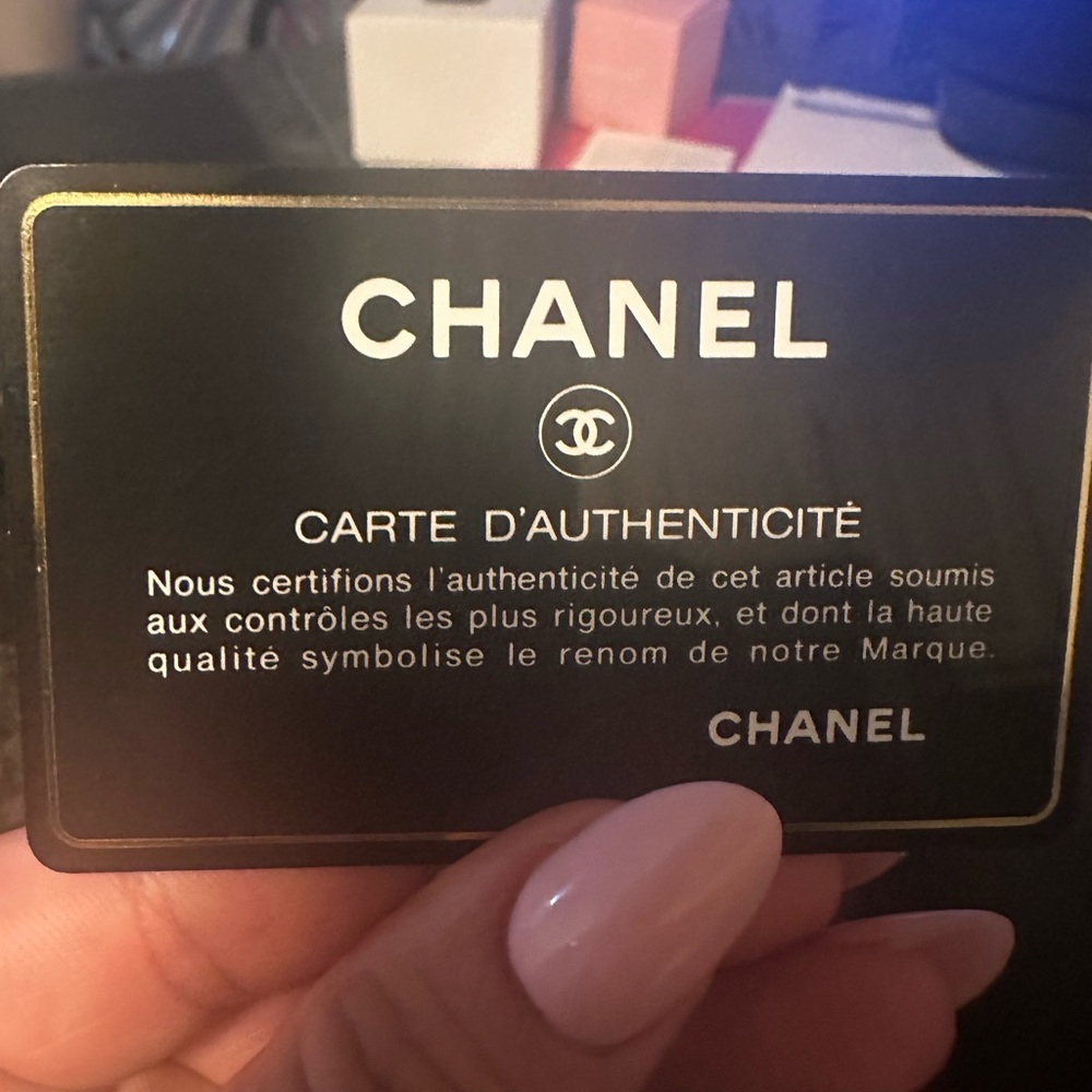 Chanel black crossbody bag - Picture 7 of 10